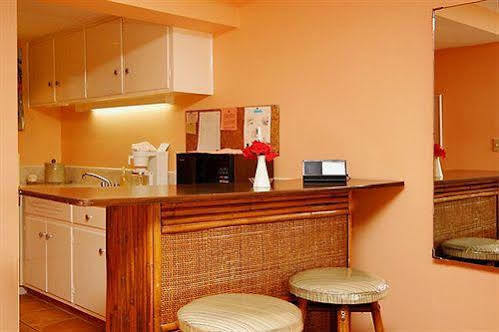 Surf Side Beach Club Mount Pleasant Esterno foto
